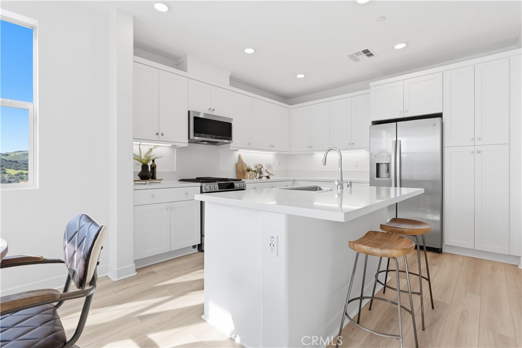 1300 Lasso Way 305