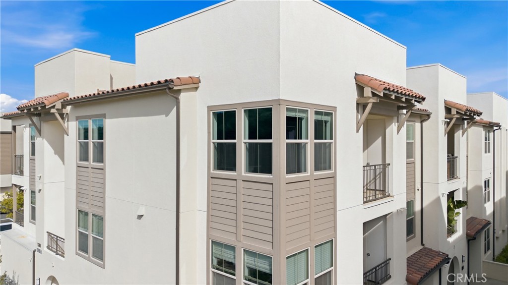 1300 Lasso Way 305