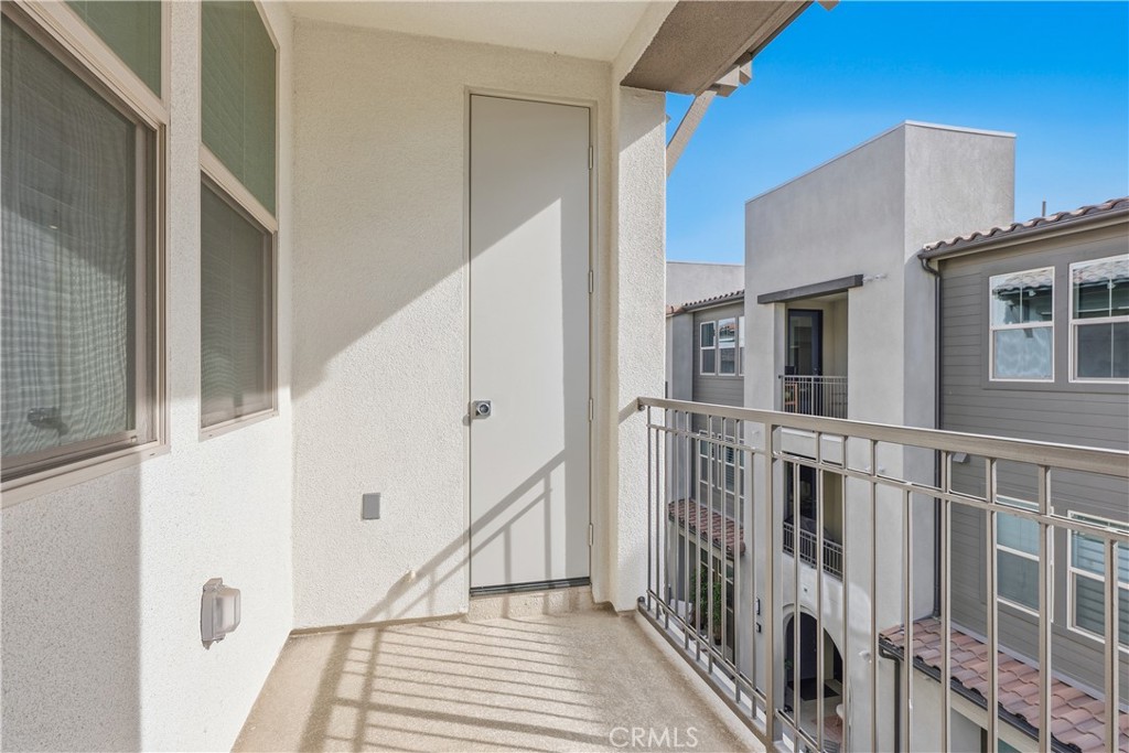 1300 Lasso Way 305