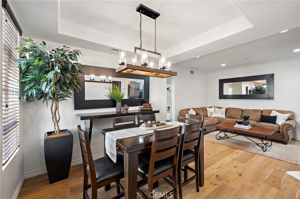 36 Valmont