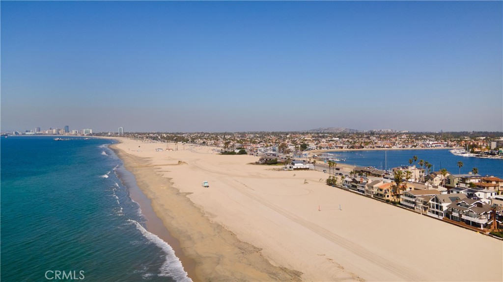 5537 E Seaside Walk