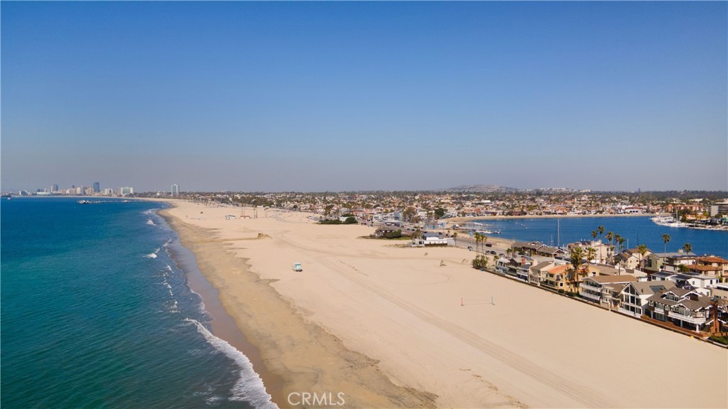 5537 E Seaside Walk