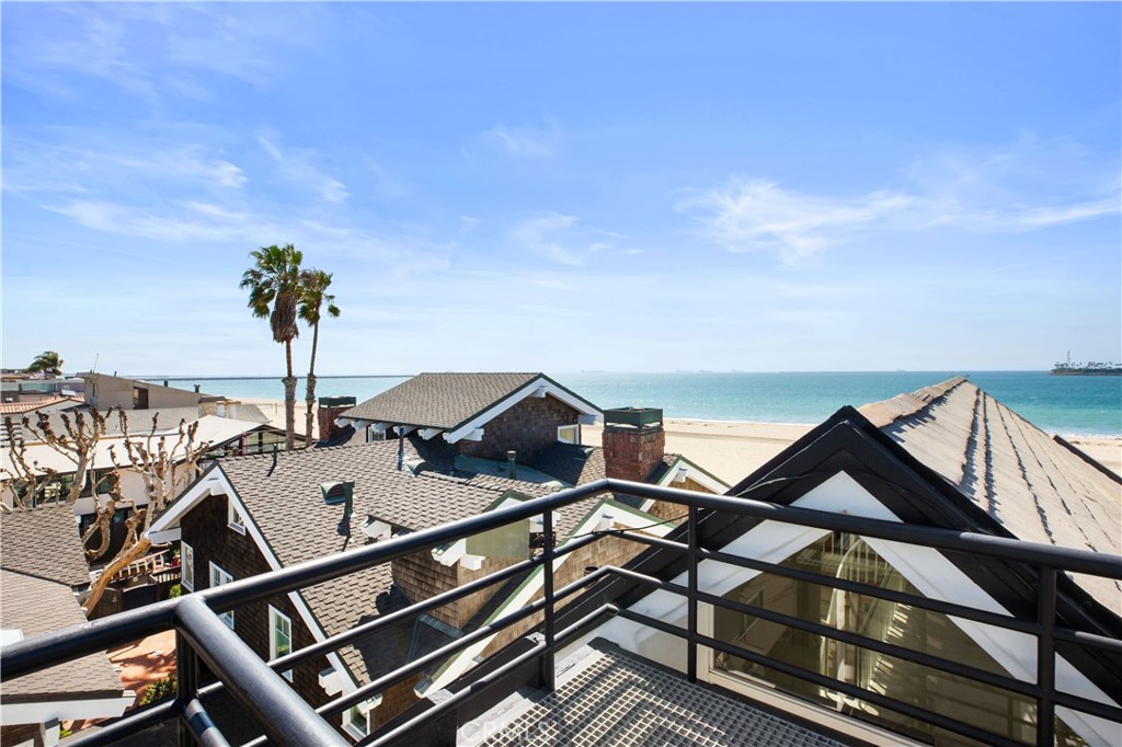 5537 E Seaside Walk