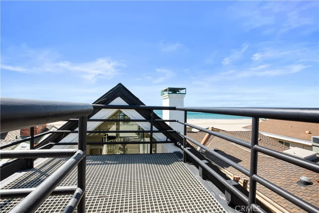5537 E Seaside Walk