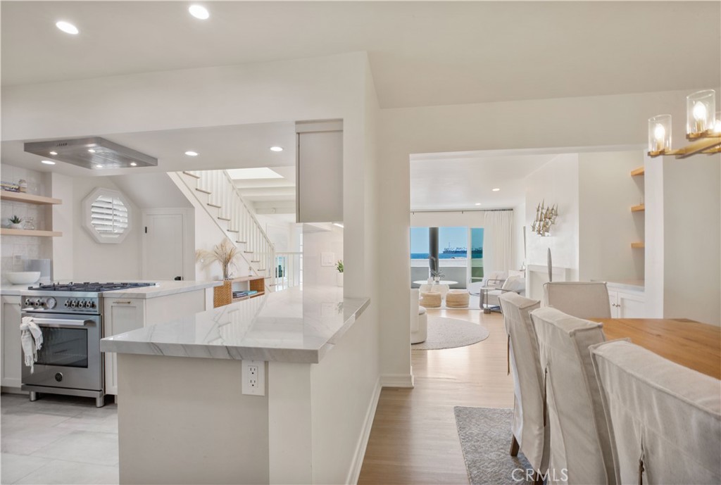 5537 E Seaside Walk