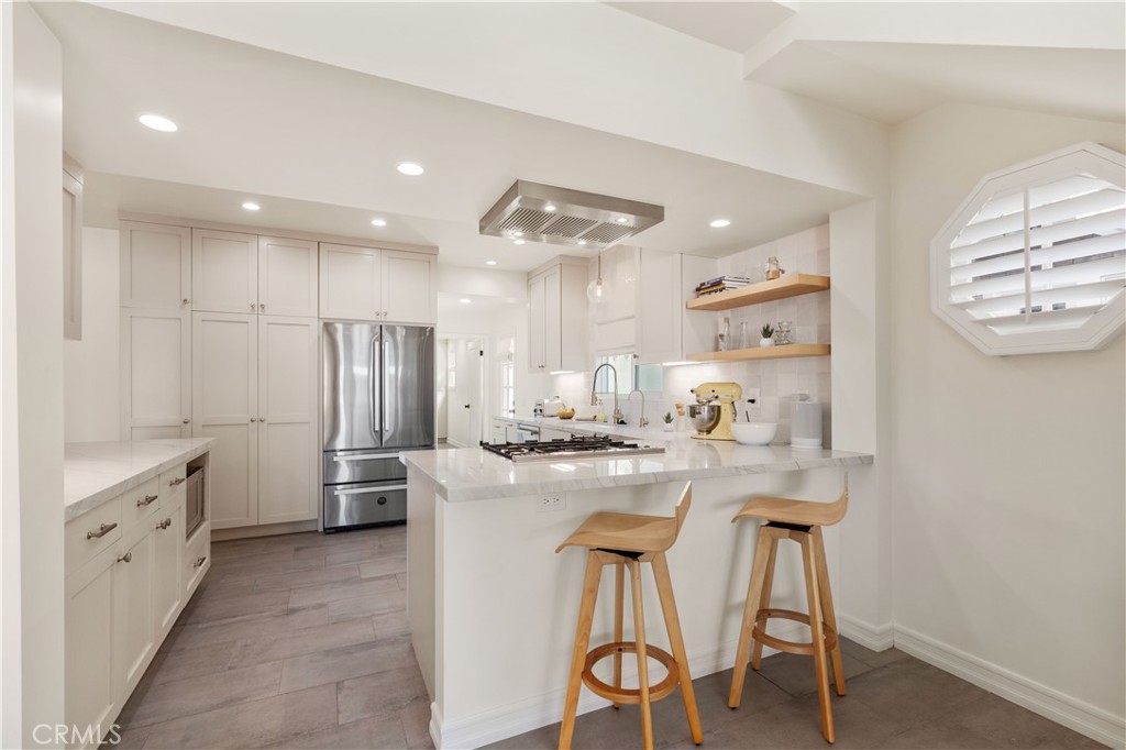 5537 E Seaside Walk