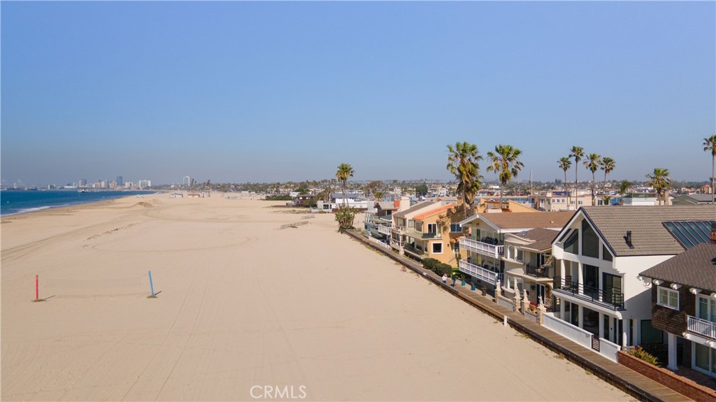 5537 E Seaside Walk