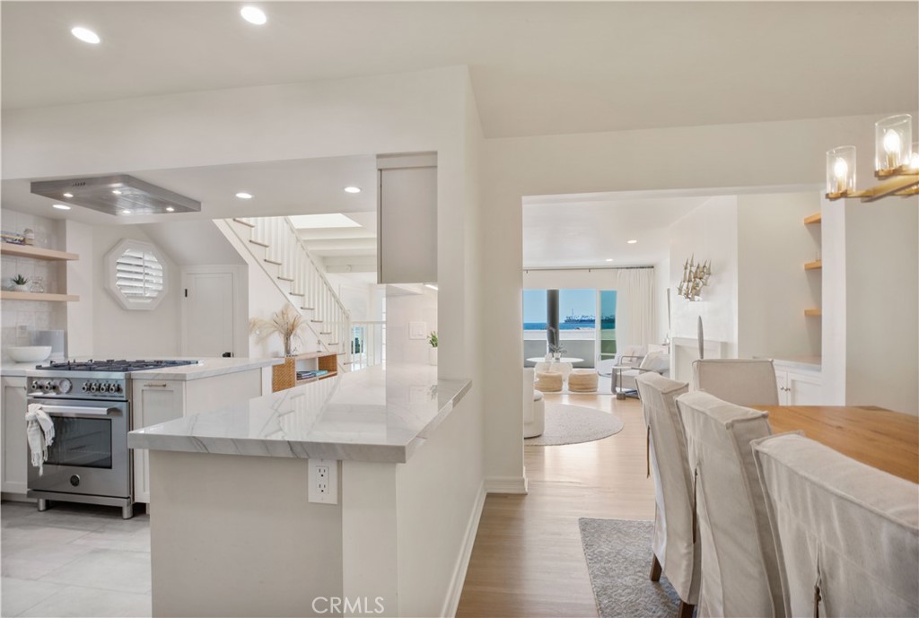 5537 E Seaside Walk