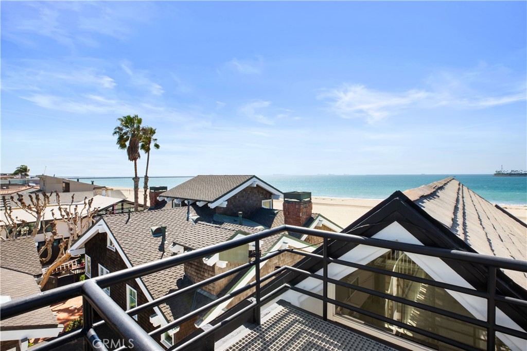 5537 E Seaside Walk