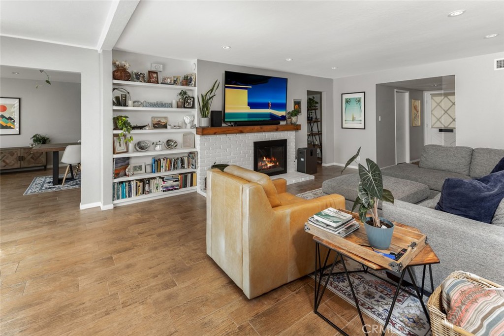 25262 Brigantine Drive