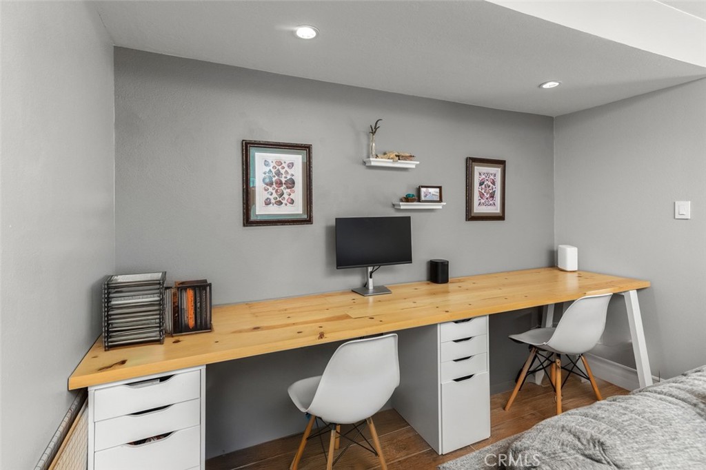 25262 Brigantine Drive