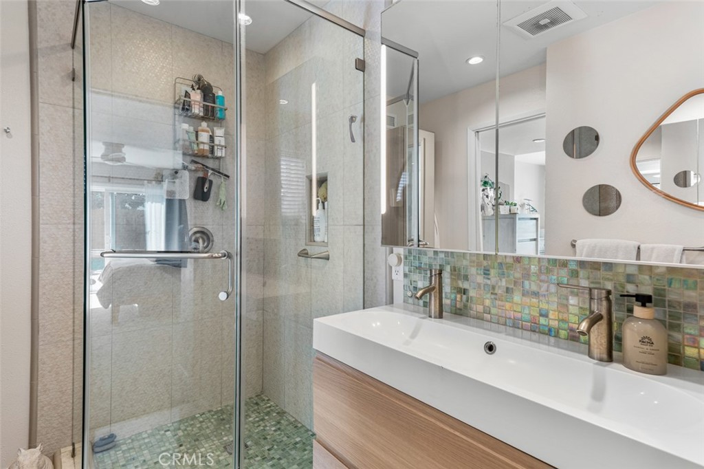 25262 Brigantine Drive