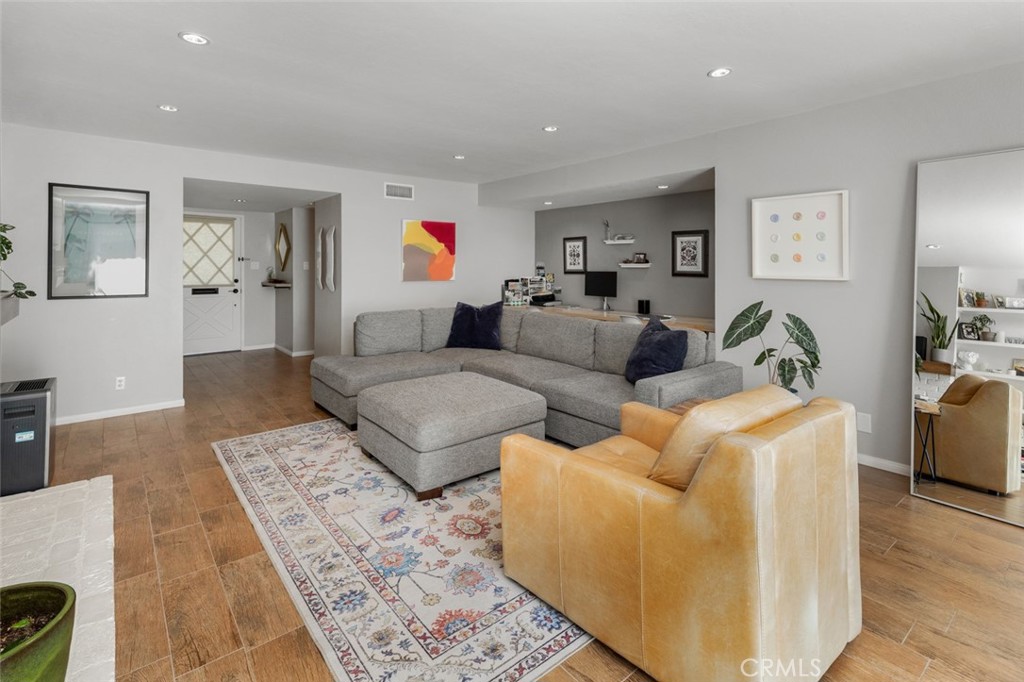 25262 Brigantine Drive