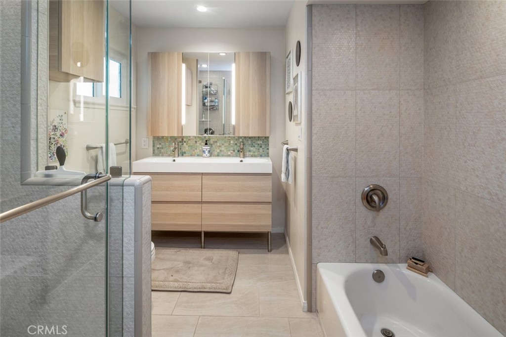 25262 Brigantine Drive