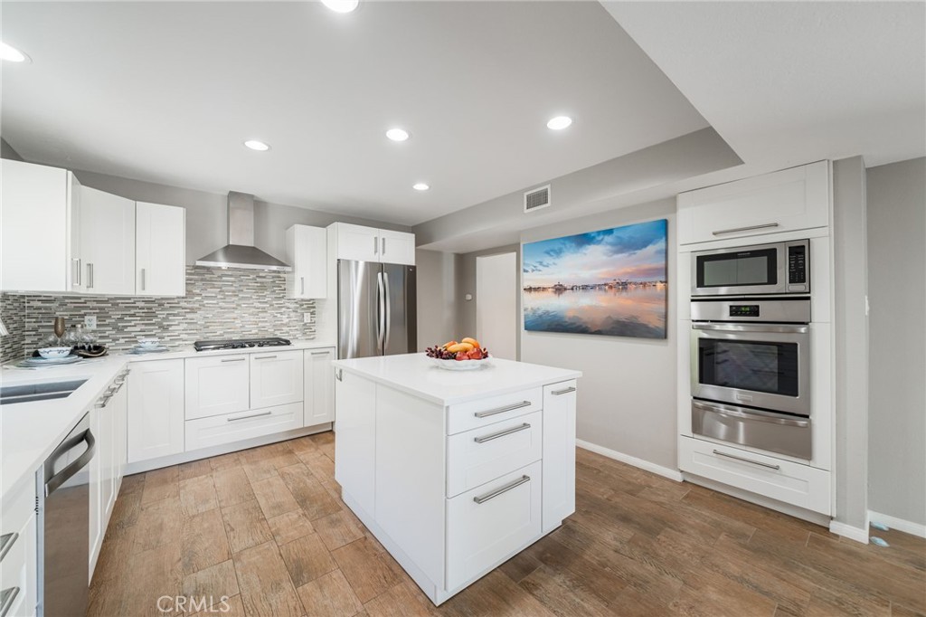 25262 Brigantine Drive