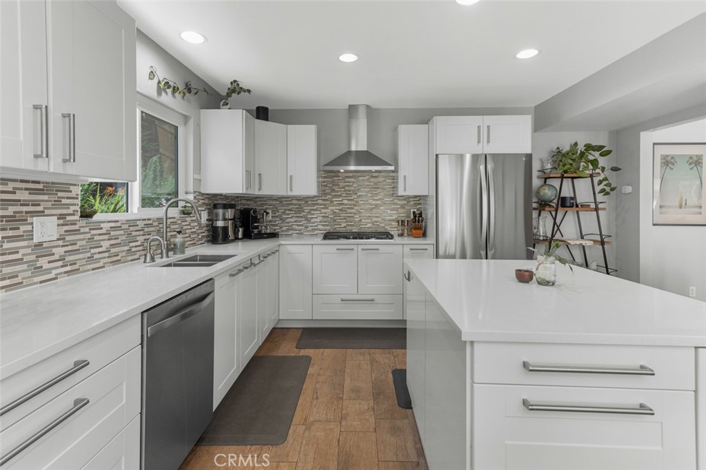 25262 Brigantine Drive