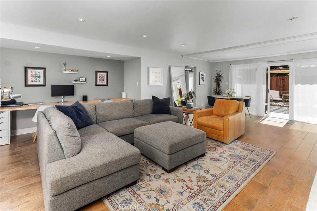 25262 Brigantine Drive