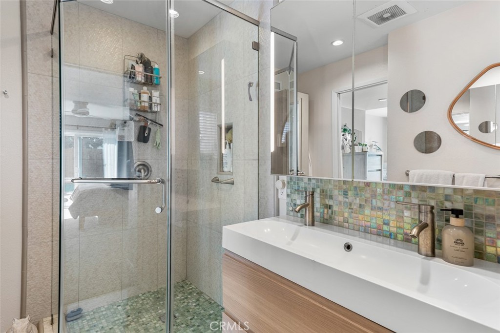 25262 Brigantine Drive