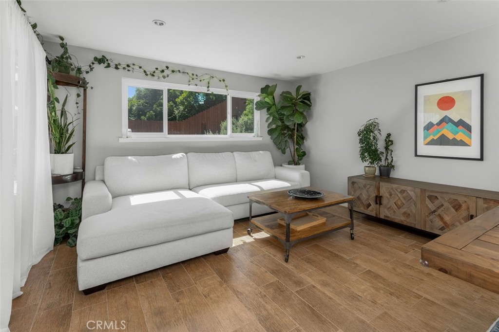 25262 Brigantine Drive