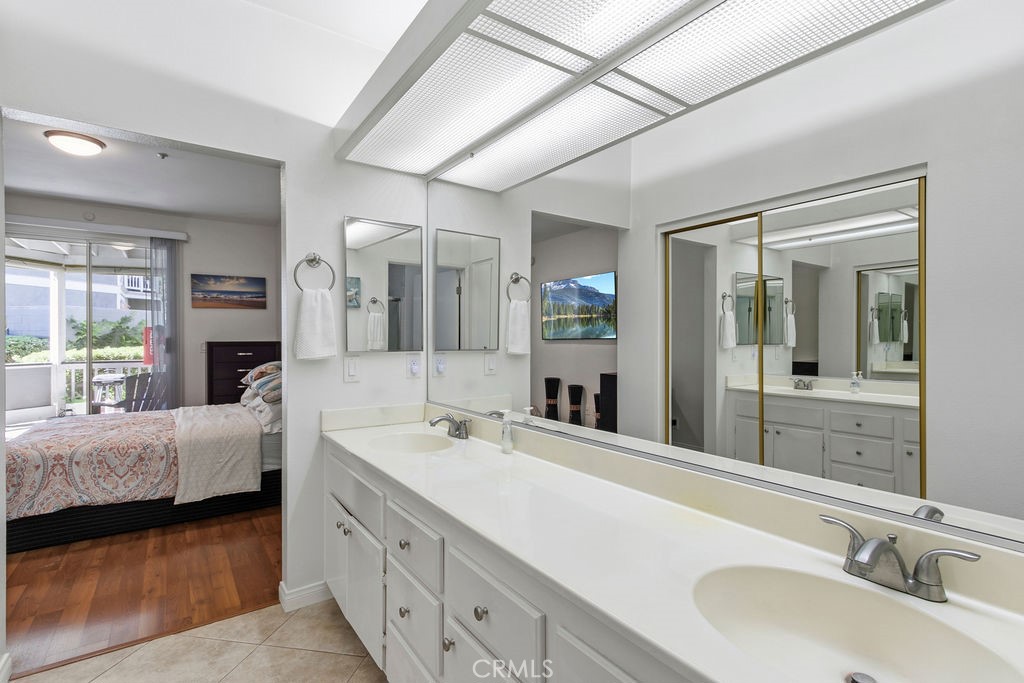 10361 Garden Grove Blvd 12