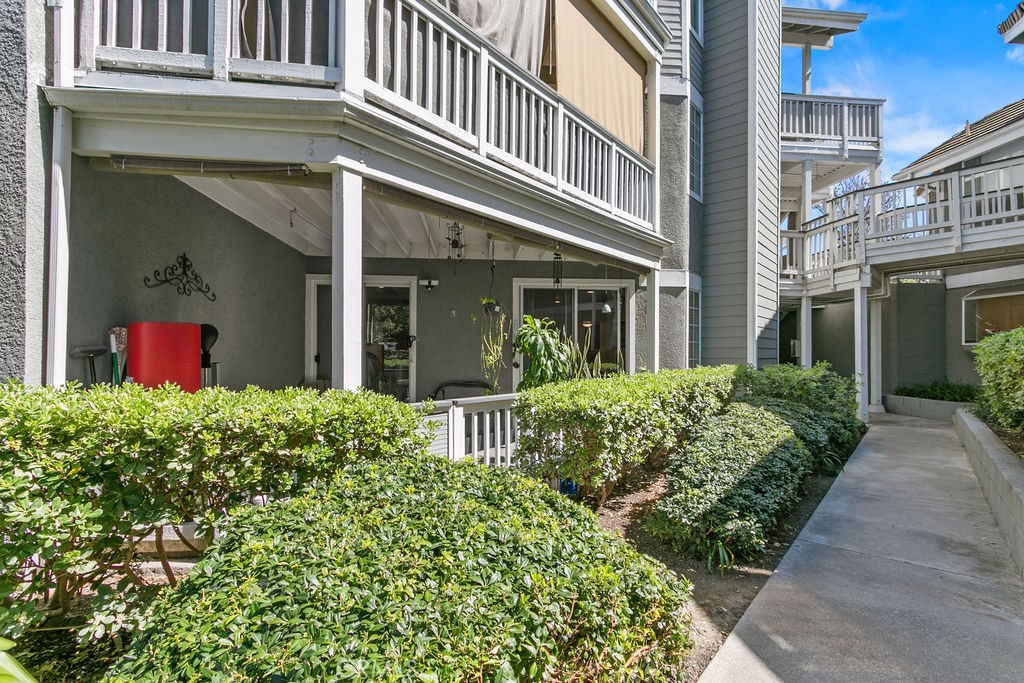 10361 Garden Grove Blvd 12