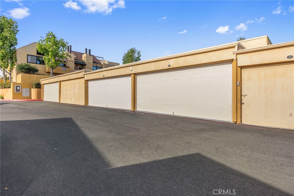 25712 Le Parc