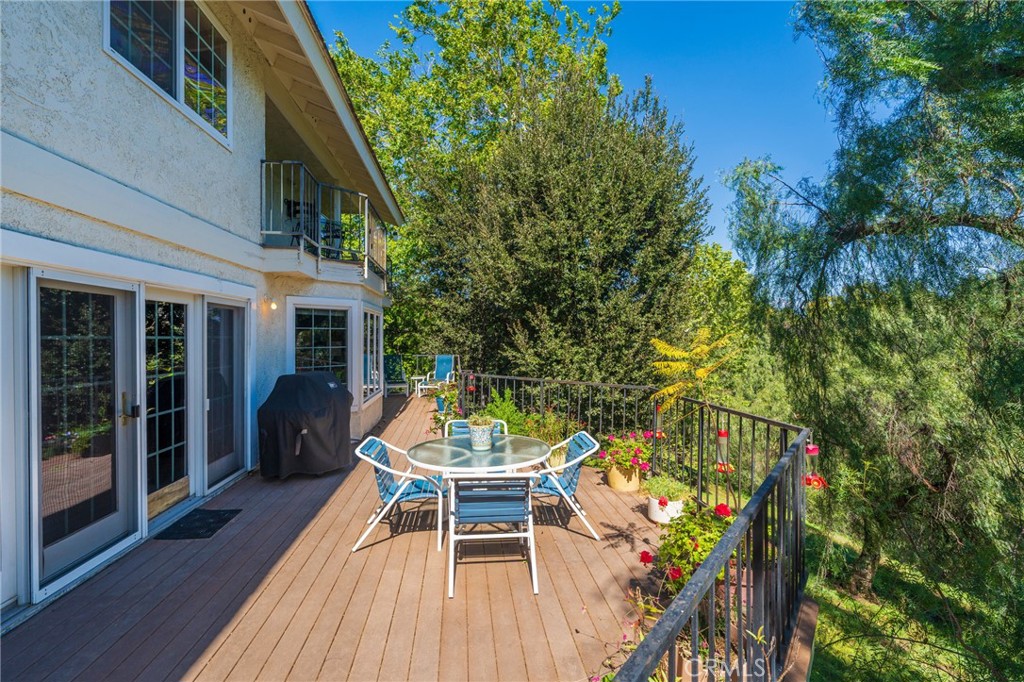 1920 Flint Rock Road