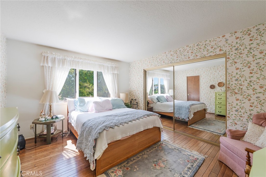 1920 Flint Rock Road