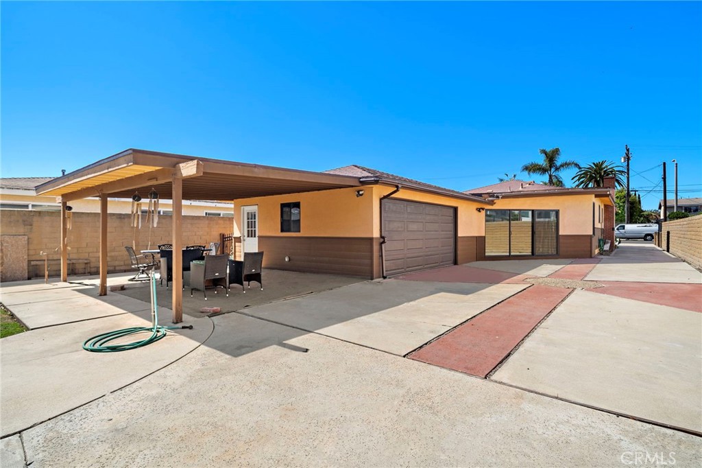 17162 Elm Lane