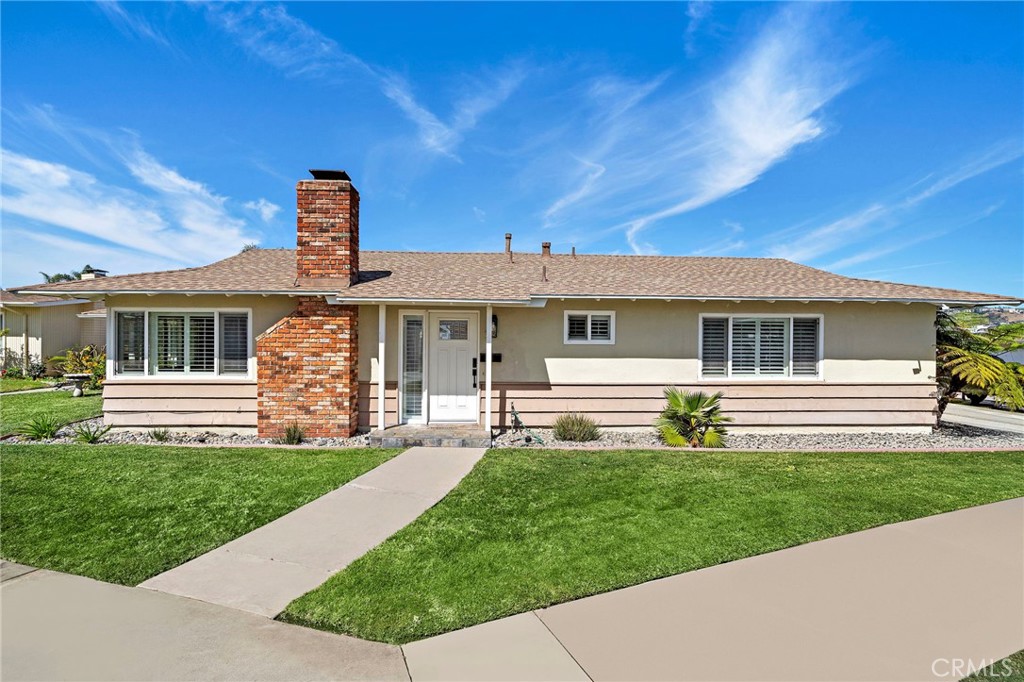 213 Monte Vista