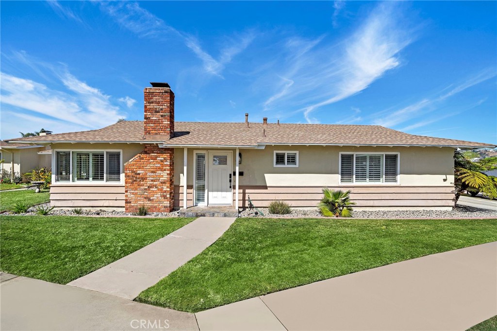 213 Monte Vista