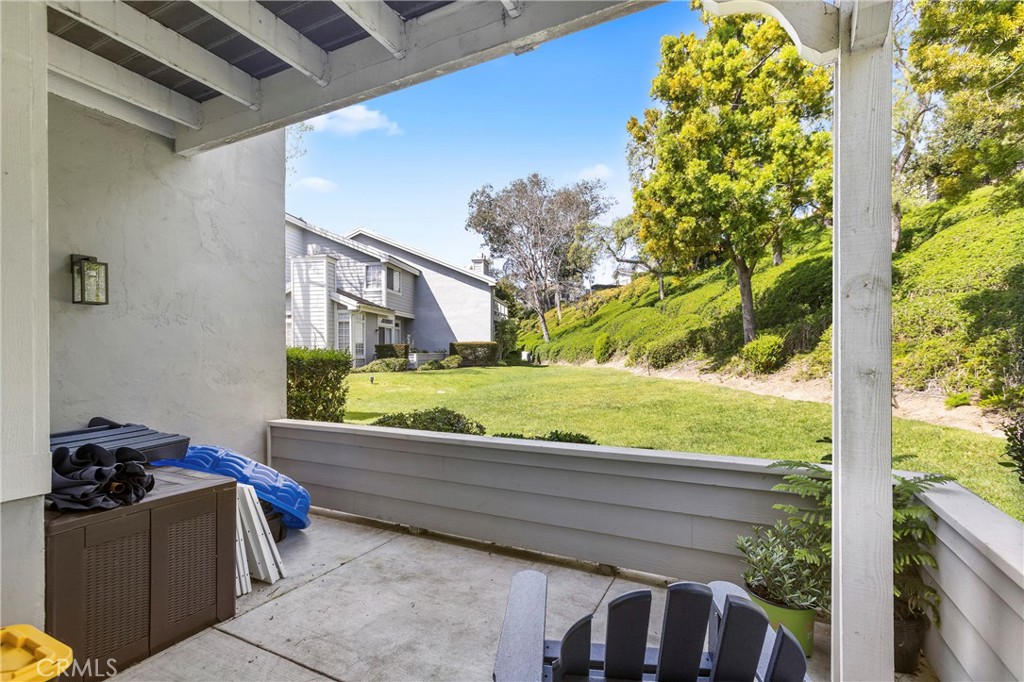 23 Campton Place