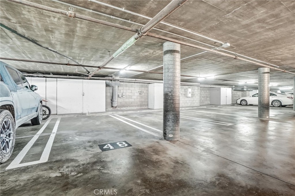 101 Scholz Plaza 224