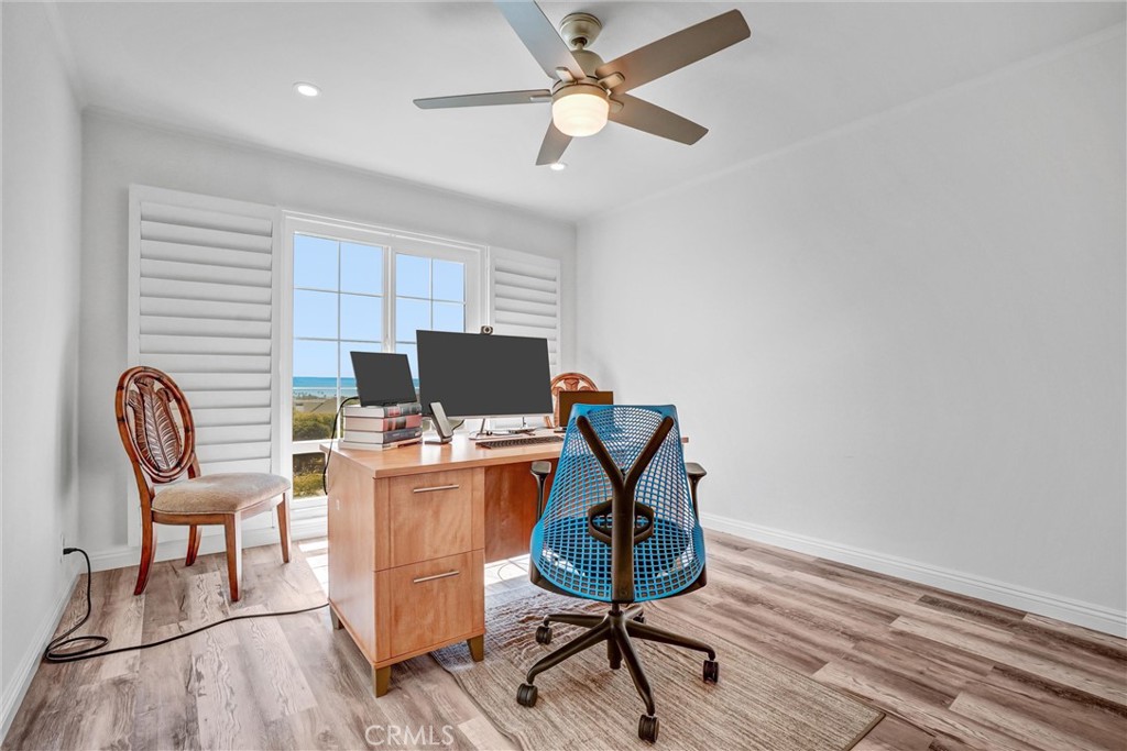 101 Scholz Plaza 224