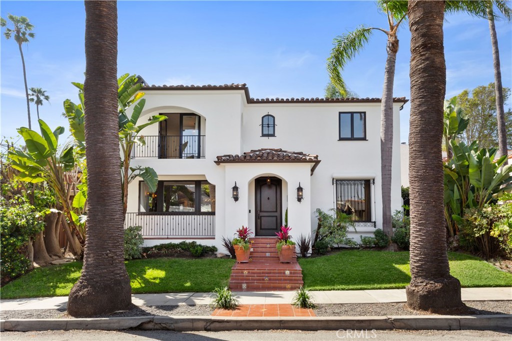 219 Ximeno Avenue