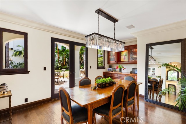 219 Ximeno AVE