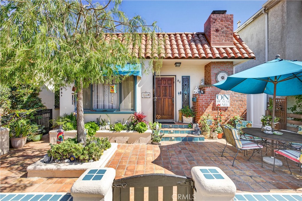 40 La Verne Avenue