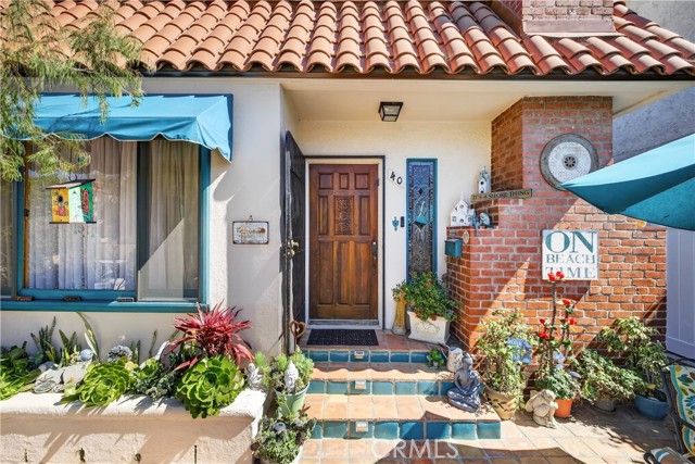 40 La Verne AVE