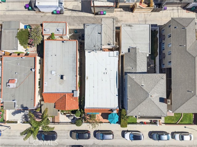 40 La Verne AVE