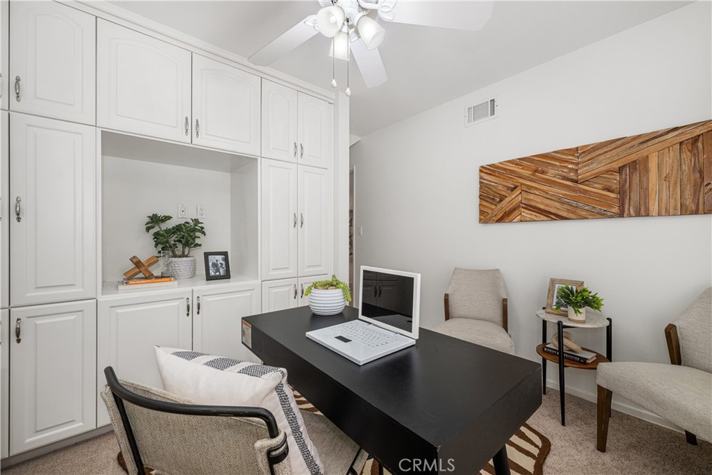 1135 Catalina Ave.
