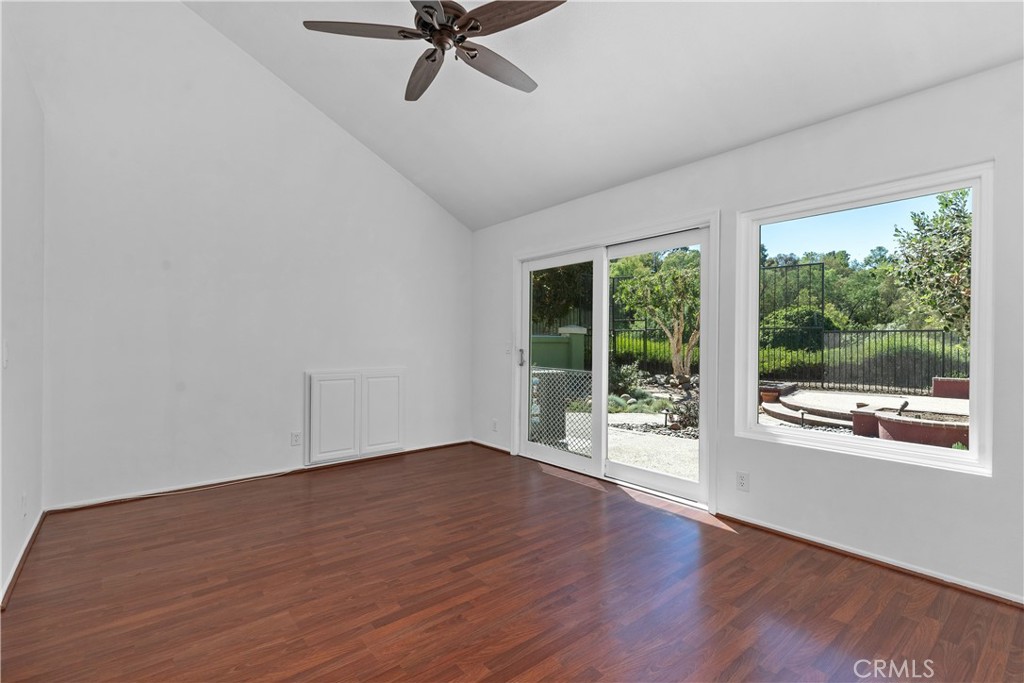 27196 Paseo Lomita