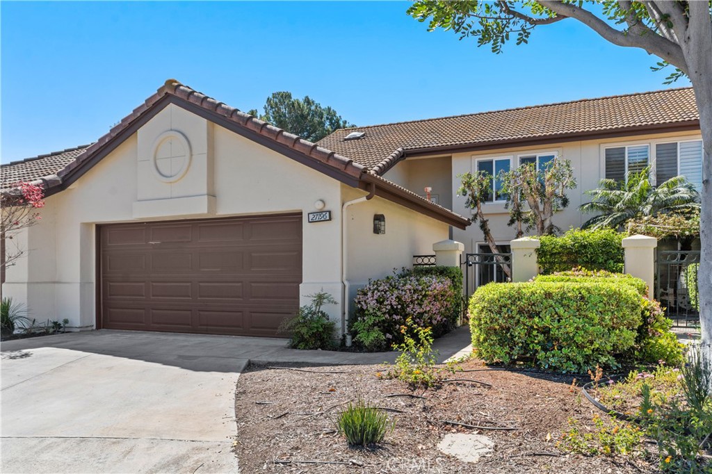 27196 Paseo Lomita