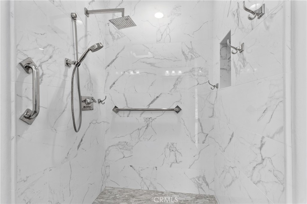 27196 Paseo Lomita
