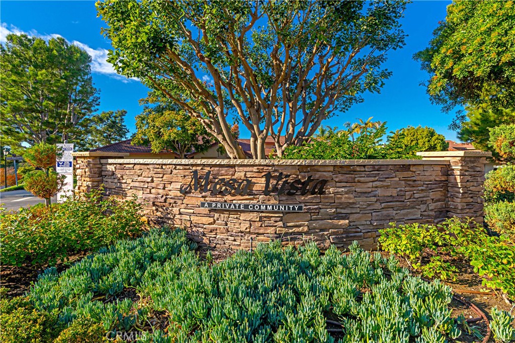 27196 Paseo Lomita