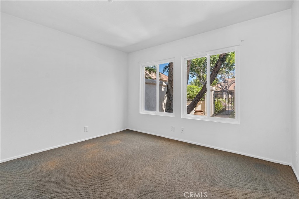 27196 Paseo Lomita