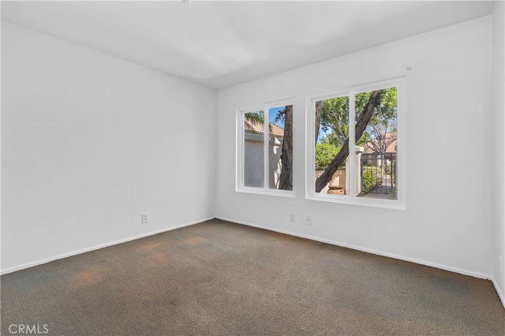 27196 Paseo Lomita