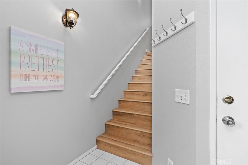 73 Breakers Lane