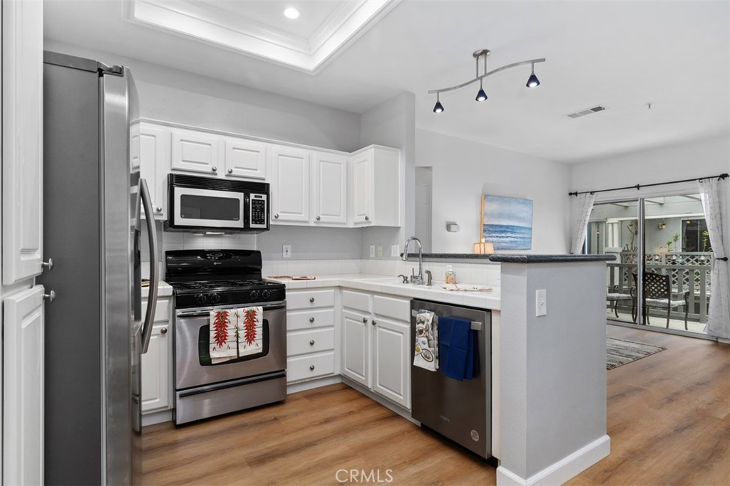 73 Breakers Lane