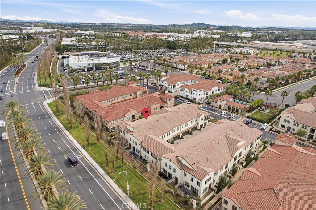 406 El Paseo