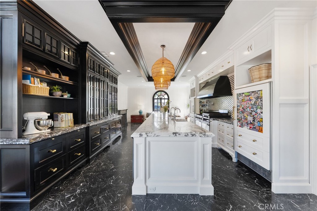 3812 Calle Tiburon